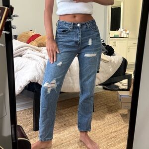 Light-wash ripped jeans